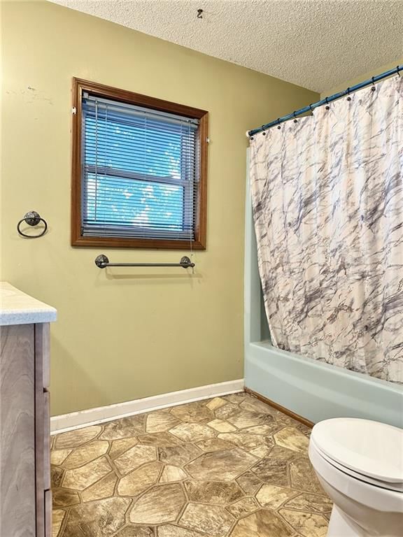 2205 Chicago Street — photo 18