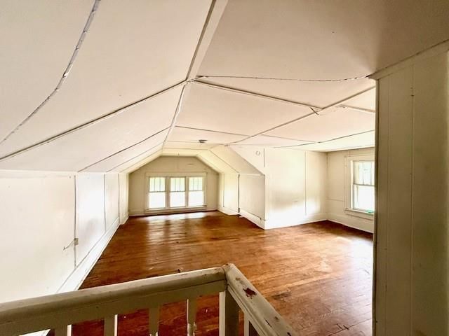1901 MITCHELL Avenue — photo 13