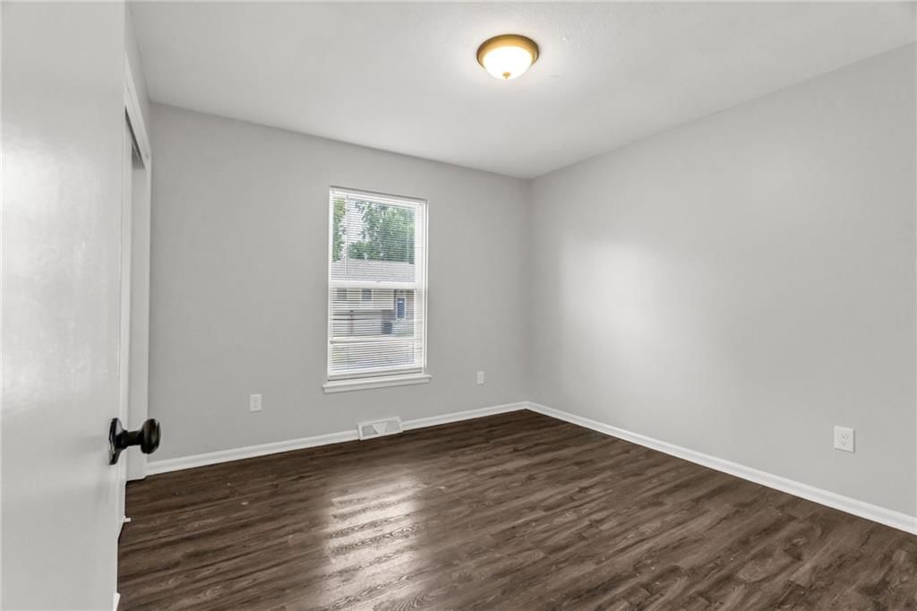 19201 E 13th Terrace — photo 14