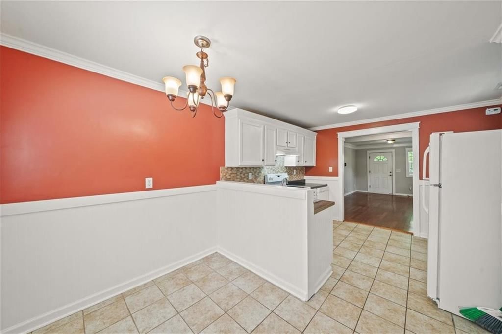 Photo 9 of 17 - 9106 McGee Street