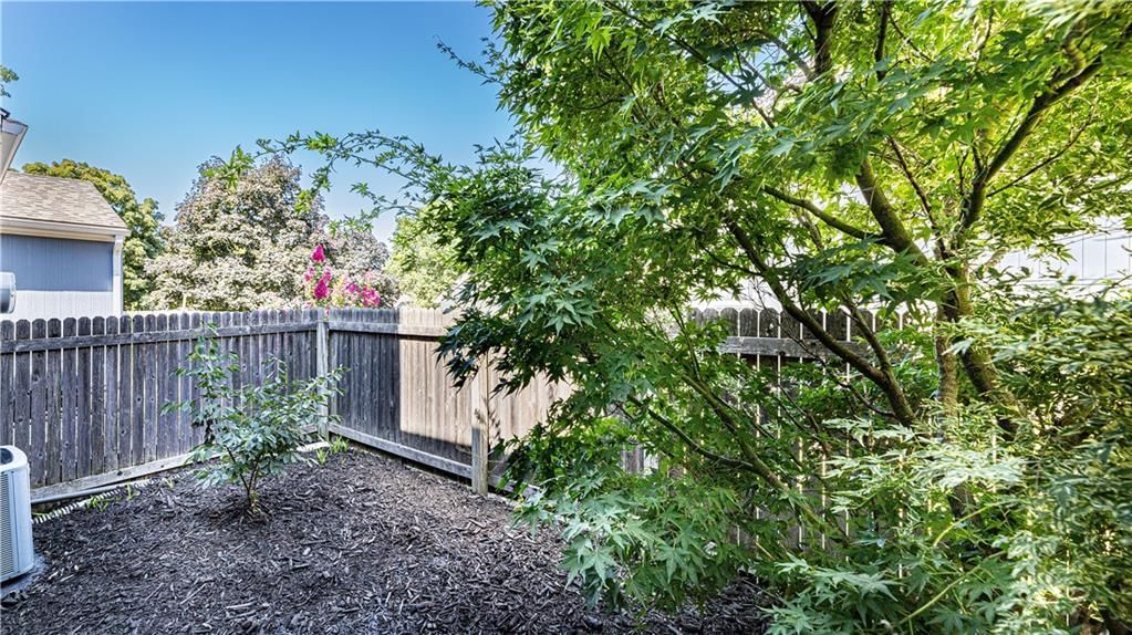 12832 W 66th Terrace — photo 14