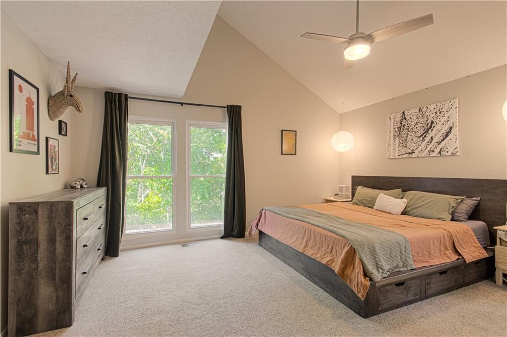 Photo 18 of 51 - 7004 N Belleview Avenue