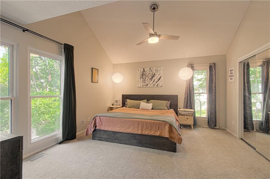 Photo 19 of 51 - 7004 N Belleview Avenue