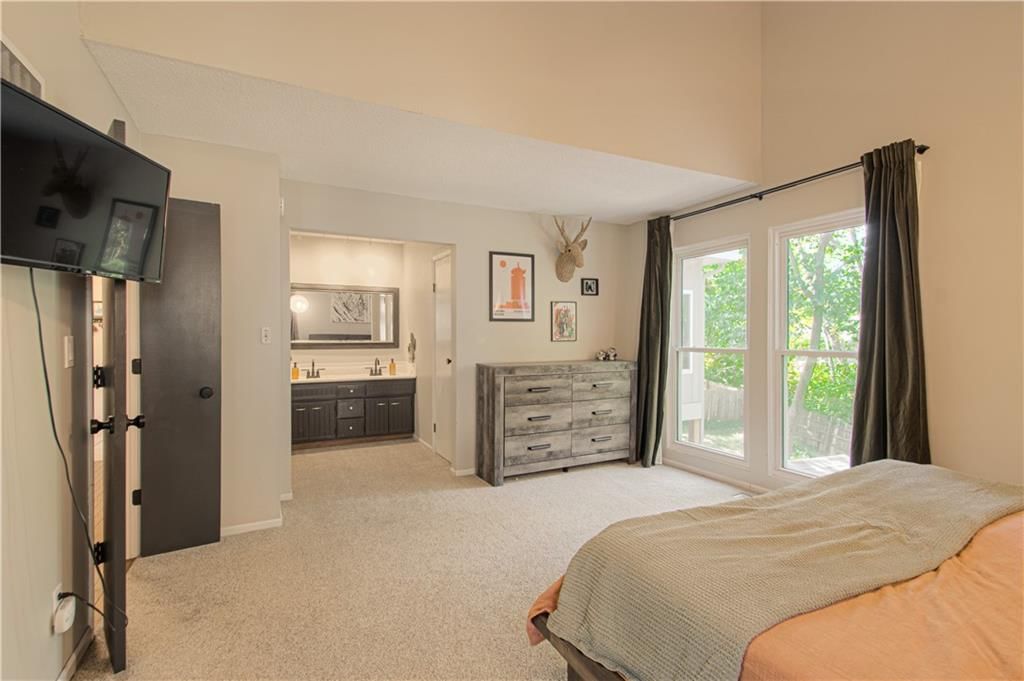 Photo 20 of 51 - 7004 N Belleview Avenue
