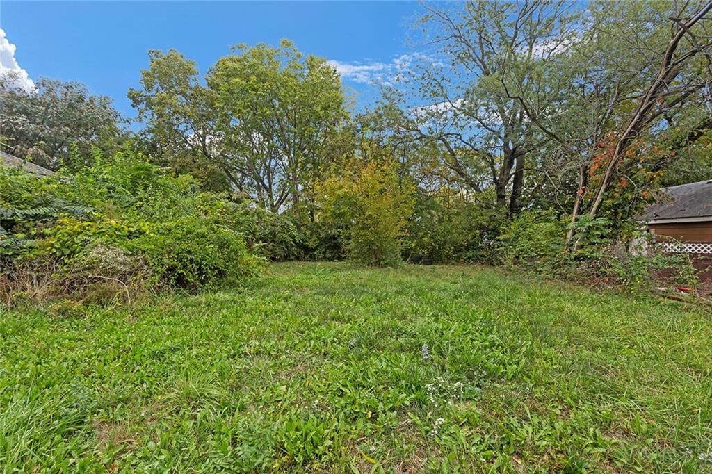 405 S Vassar Avenue — photo 10