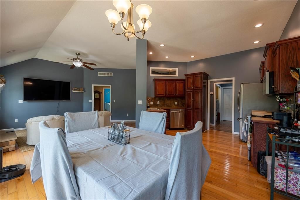 1209 Cypress Court — photo 14