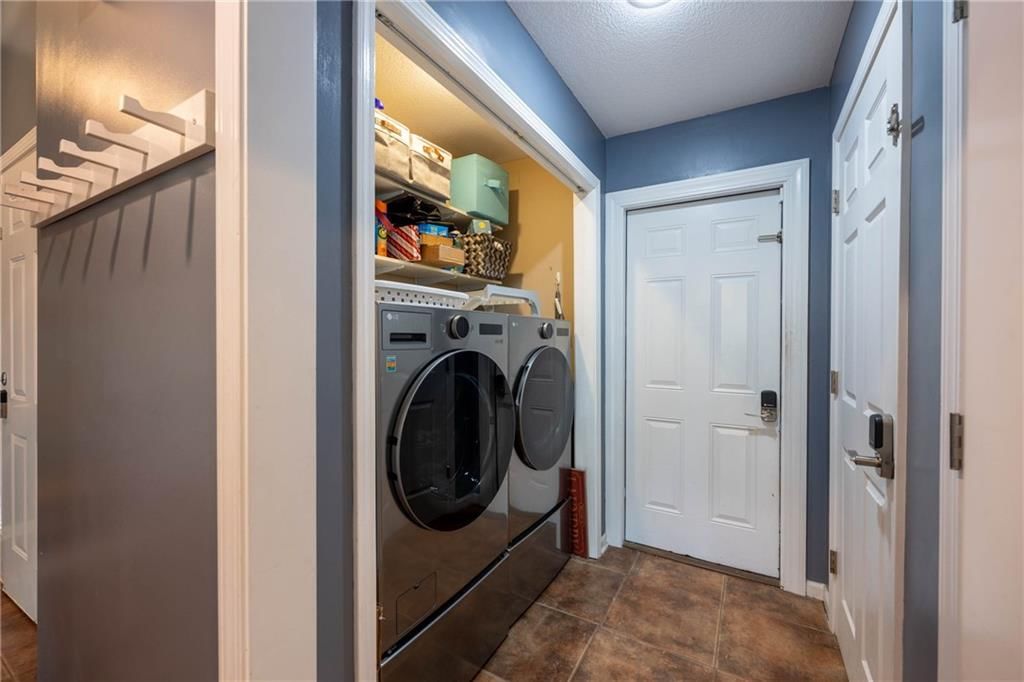 1209 Cypress Court — photo 18