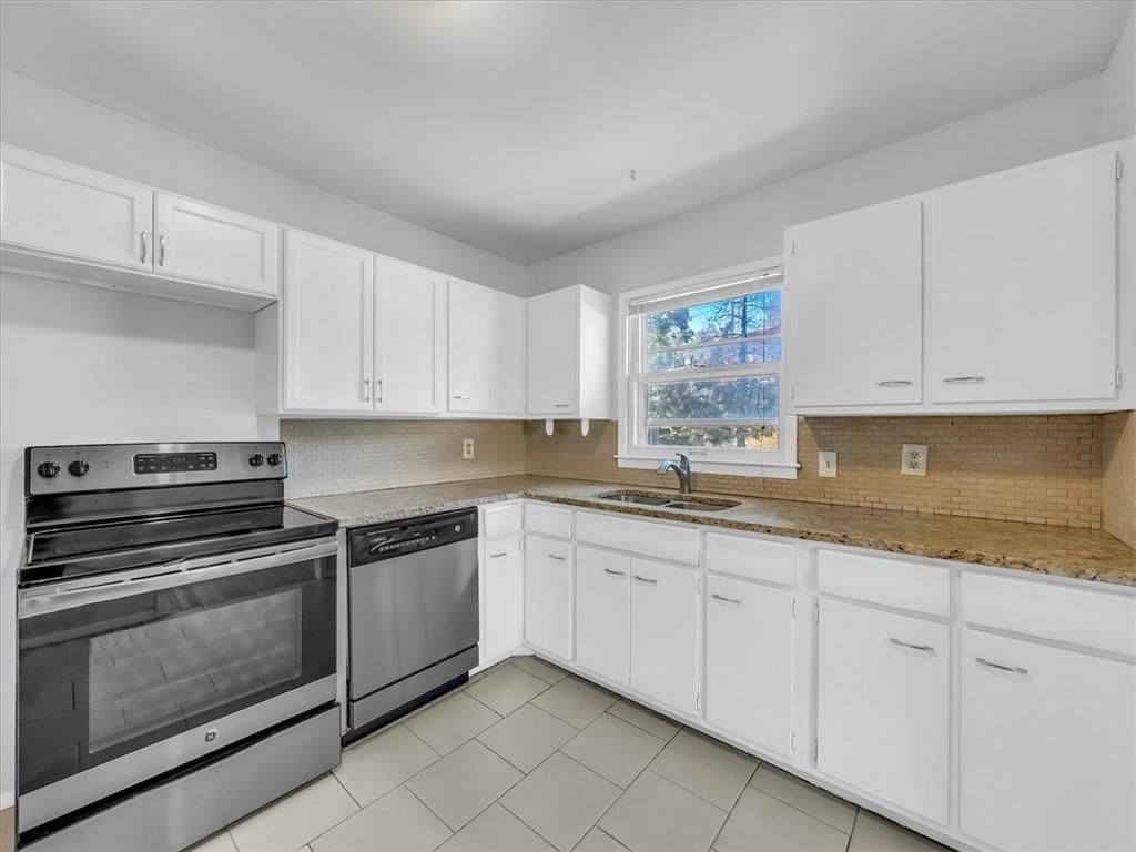 4204 NE Sunnybrook Lane — photo 7