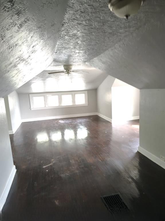 6632 Brooklyn Avenue — photo 3