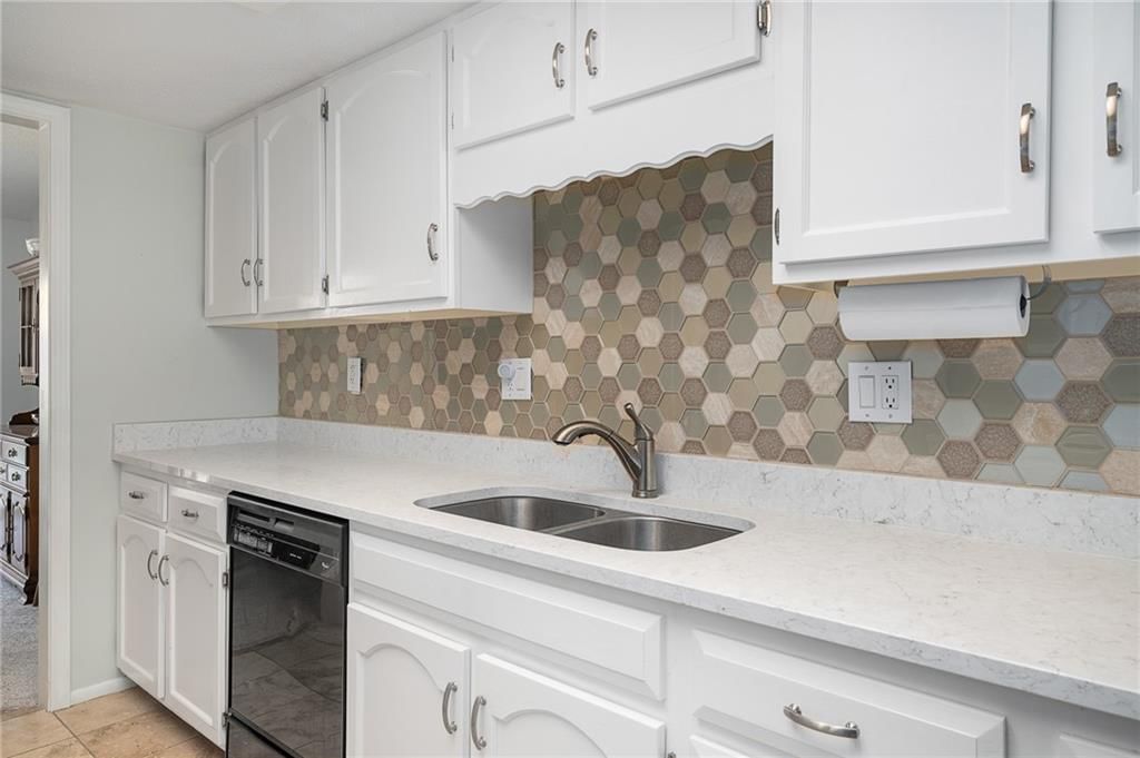 11036 W 96th Place — photo 16