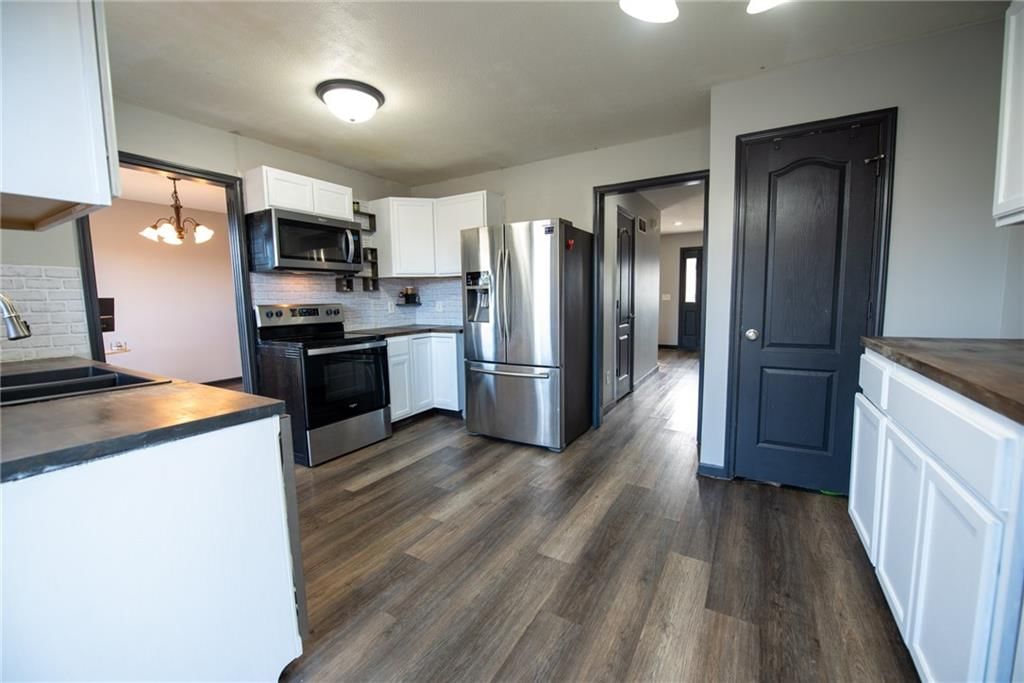 1818 Lauren Lane — photo 11