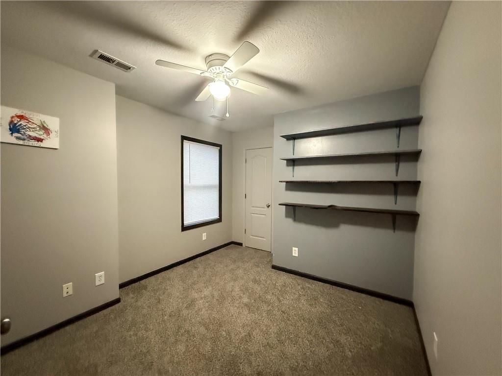 1818 Lauren Lane — photo 13