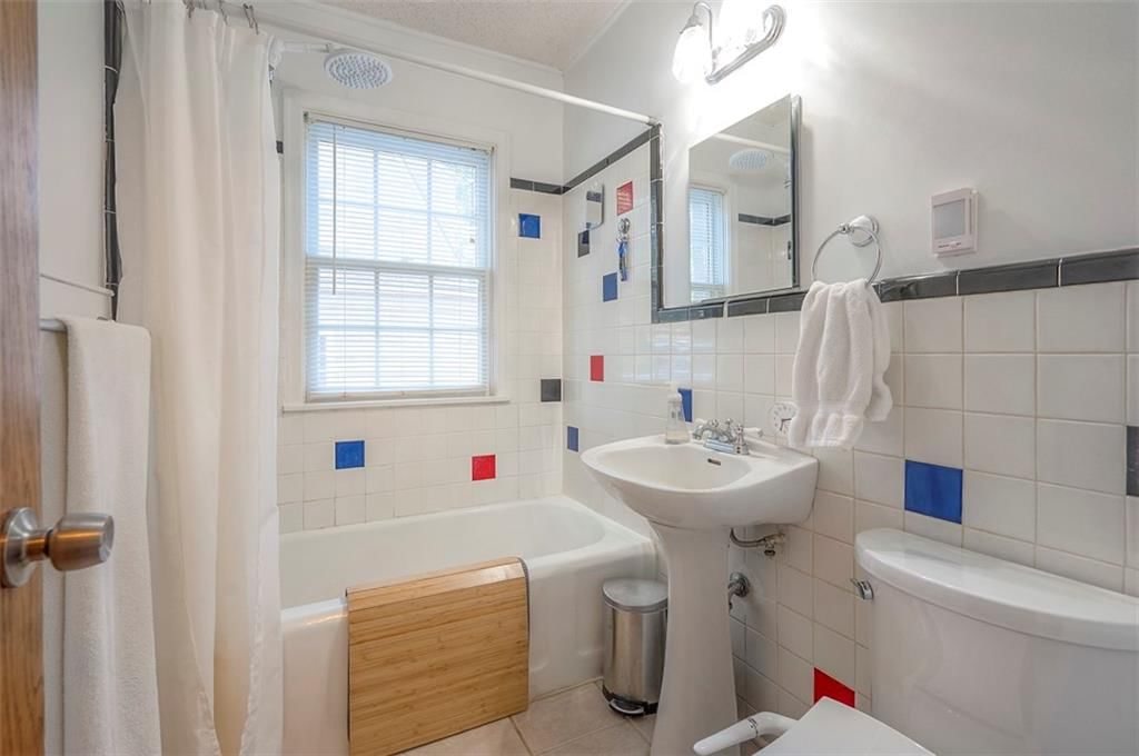 2806 W 49th Terrace — photo 14