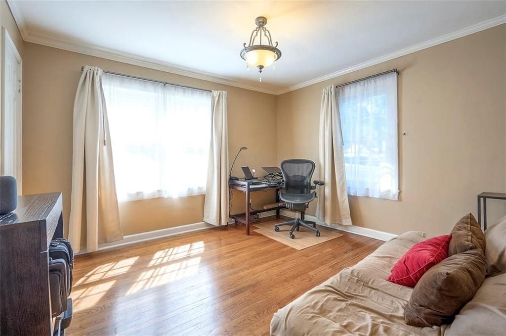2806 W 49th Terrace — photo 15