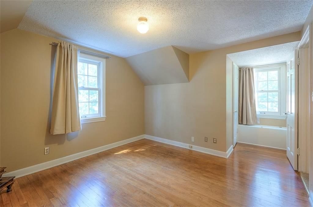 2806 W 49th Terrace — photo 17