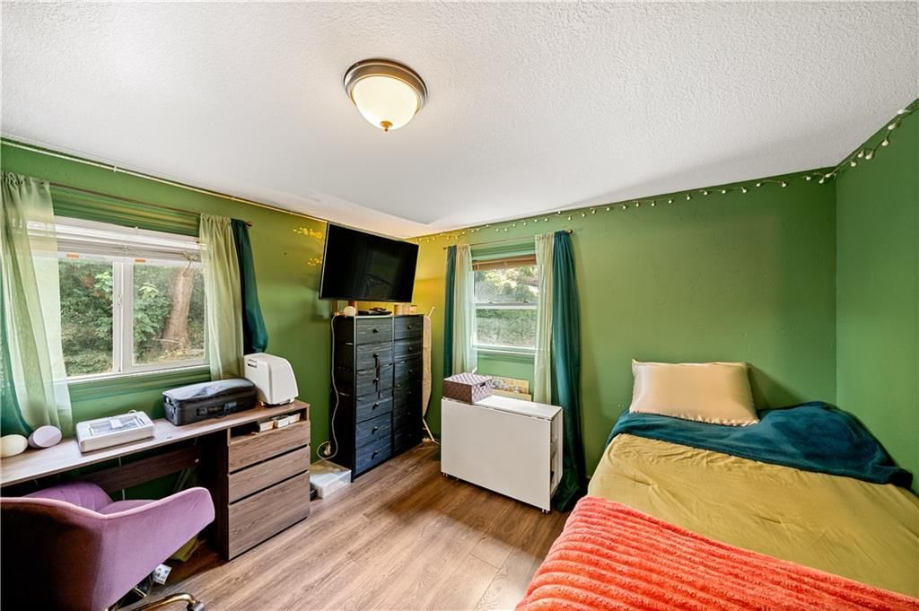 Photo 8 of 14 - 222 N 12th Street