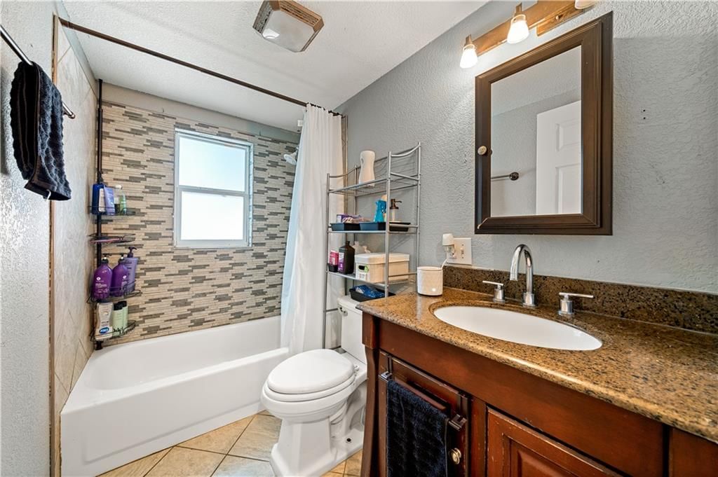 Photo 9 of 14 - 222 N 12th Street