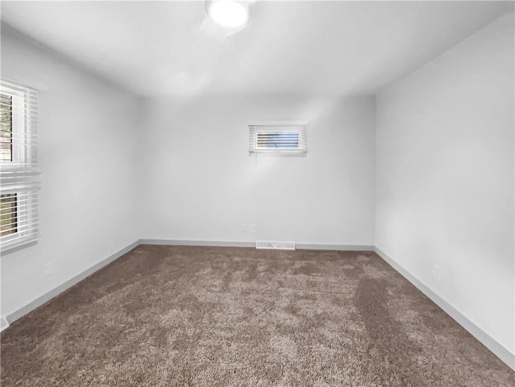 612 N Logan Street — photo 13