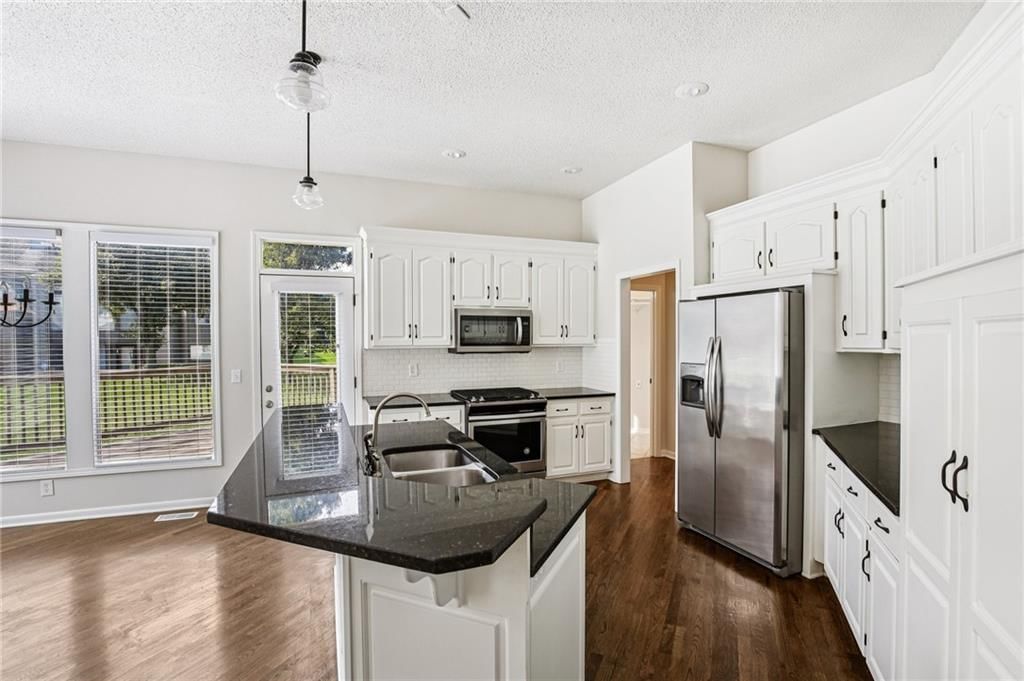 14157 Bond Street — photo 13