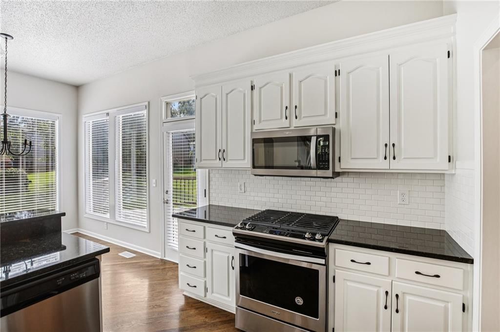 14157 Bond Street — photo 16