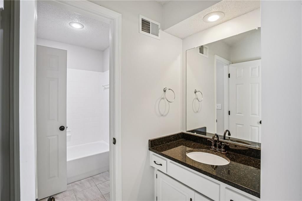 14157 Bond Street — photo 24