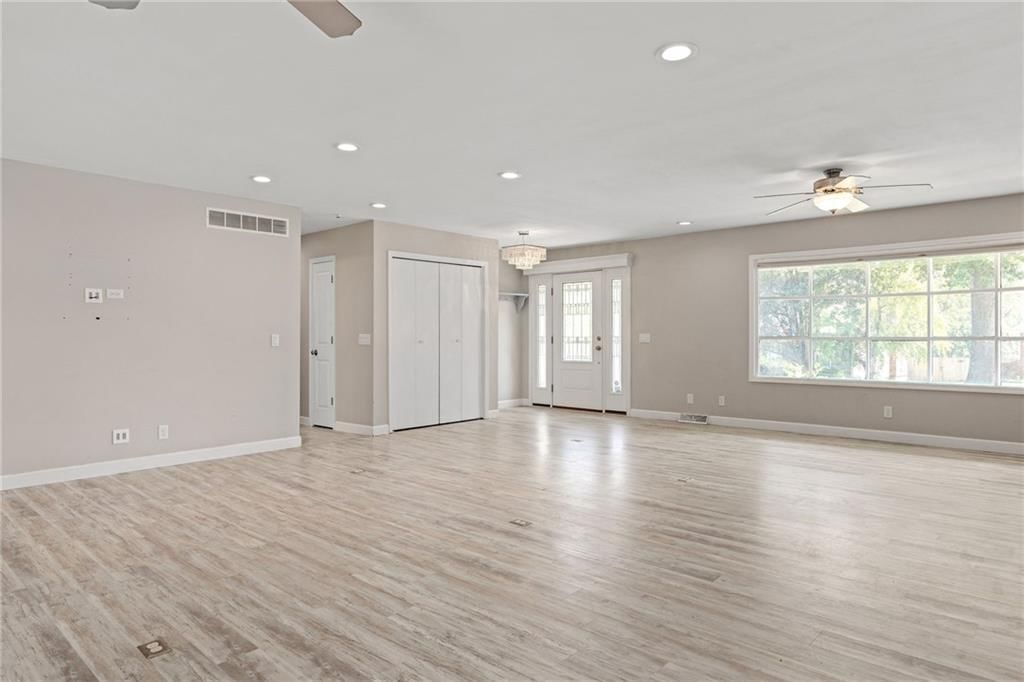 4401 S Stonecrest Circle — photo 7
