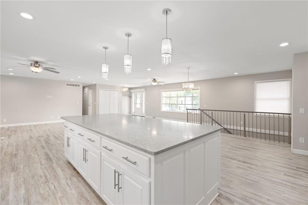 4401 S Stonecrest Circle — photo 11