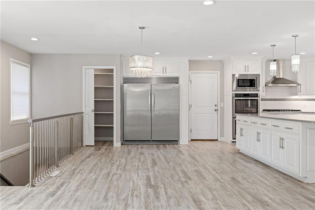 4401 S Stonecrest Circle — photo 14