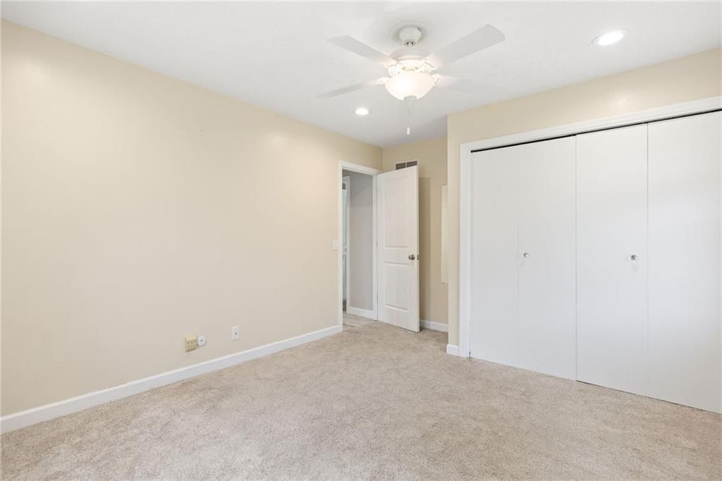 4401 S Stonecrest Circle — photo 23
