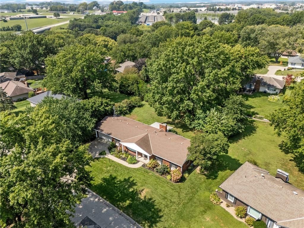 4401 S Stonecrest Circle — photo 36