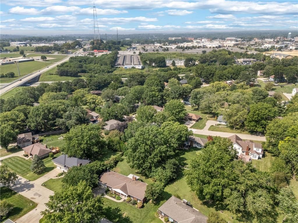 4401 S Stonecrest Circle — photo 40