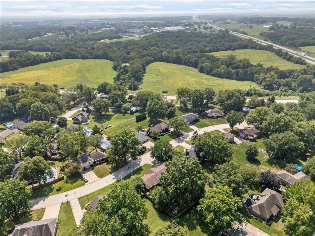 4401 S Stonecrest Circle — photo 41