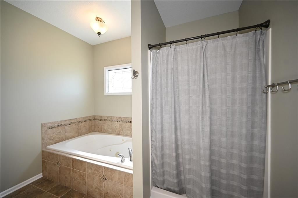 13900 Cole Crossing Court — photo 26