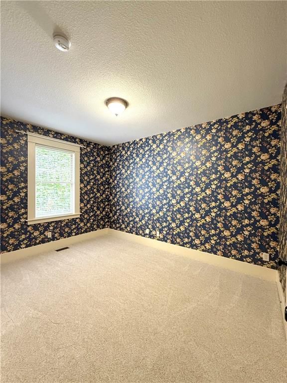 9005 NE 80th Street — photo 48