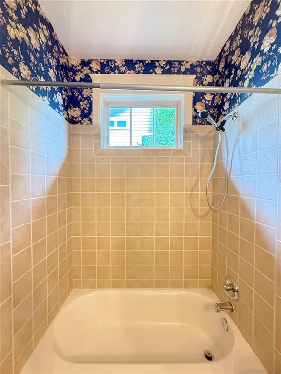 9005 NE 80th Street — photo 50