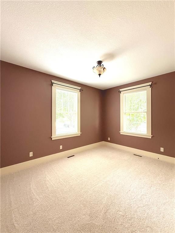 9005 NE 80th Street — photo 51