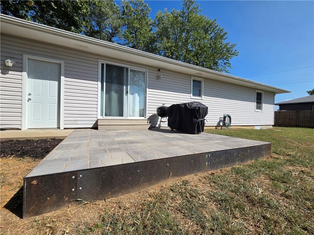 903 S Ash Street — photo 3