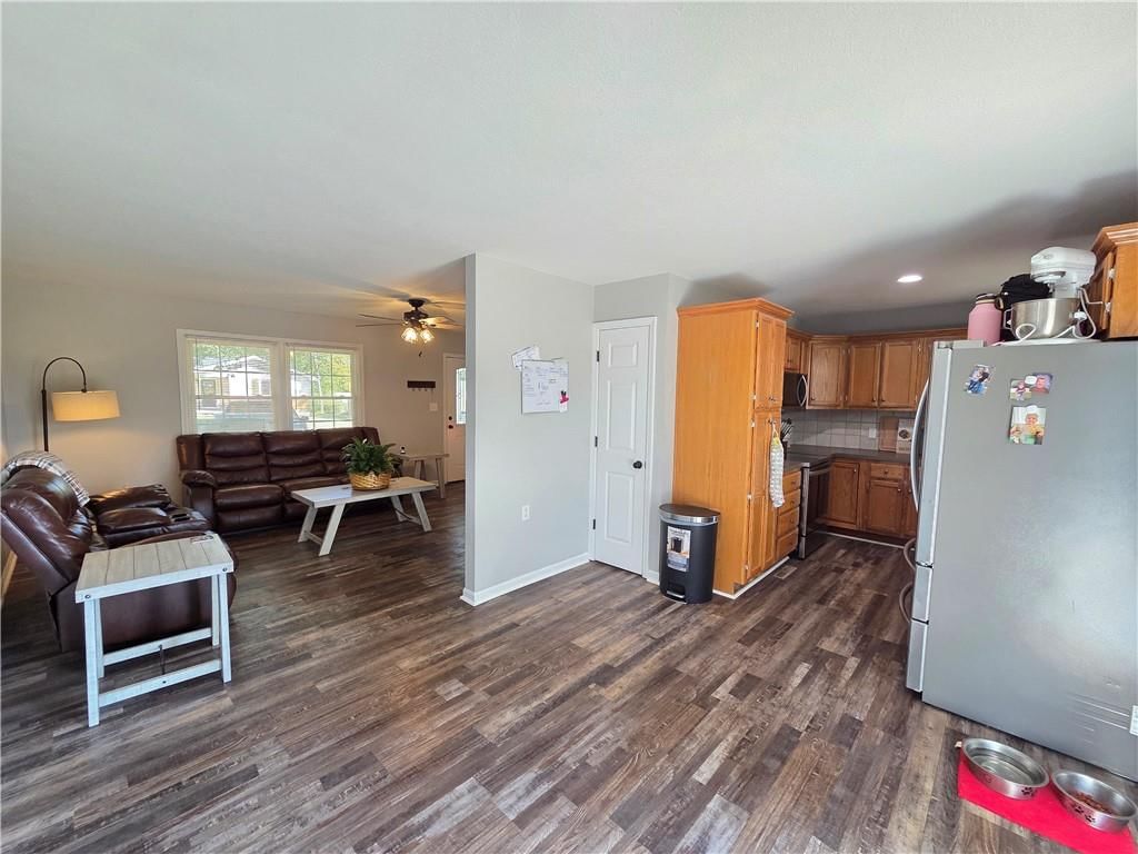 903 S Ash Street — photo 7