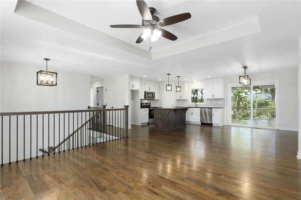 1320 N Holland Court — photo 8