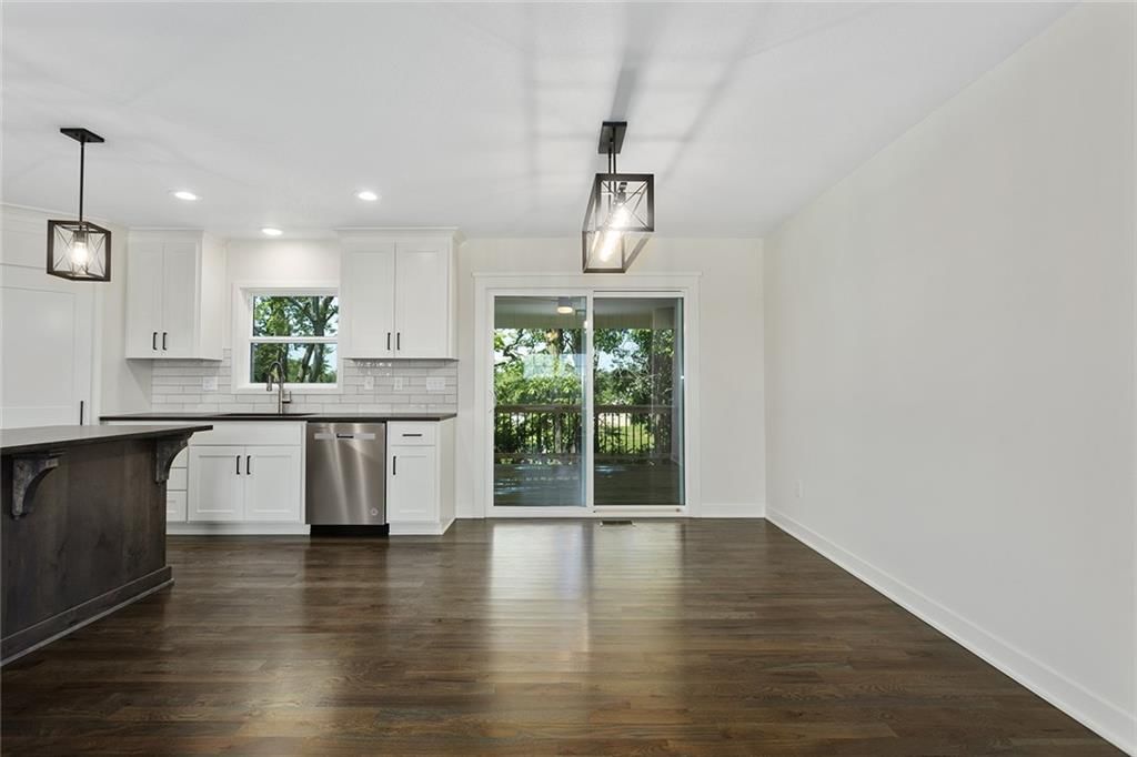 1320 N Holland Court — photo 10