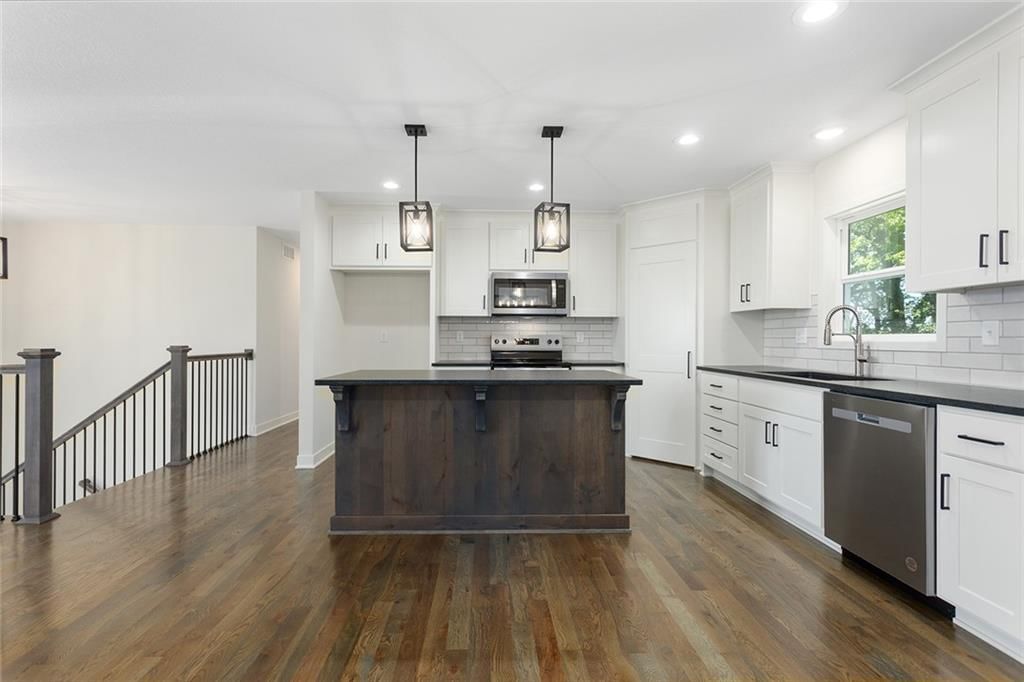 1320 N Holland Court — photo 12