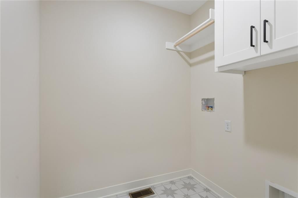 1320 N Holland Court — photo 17