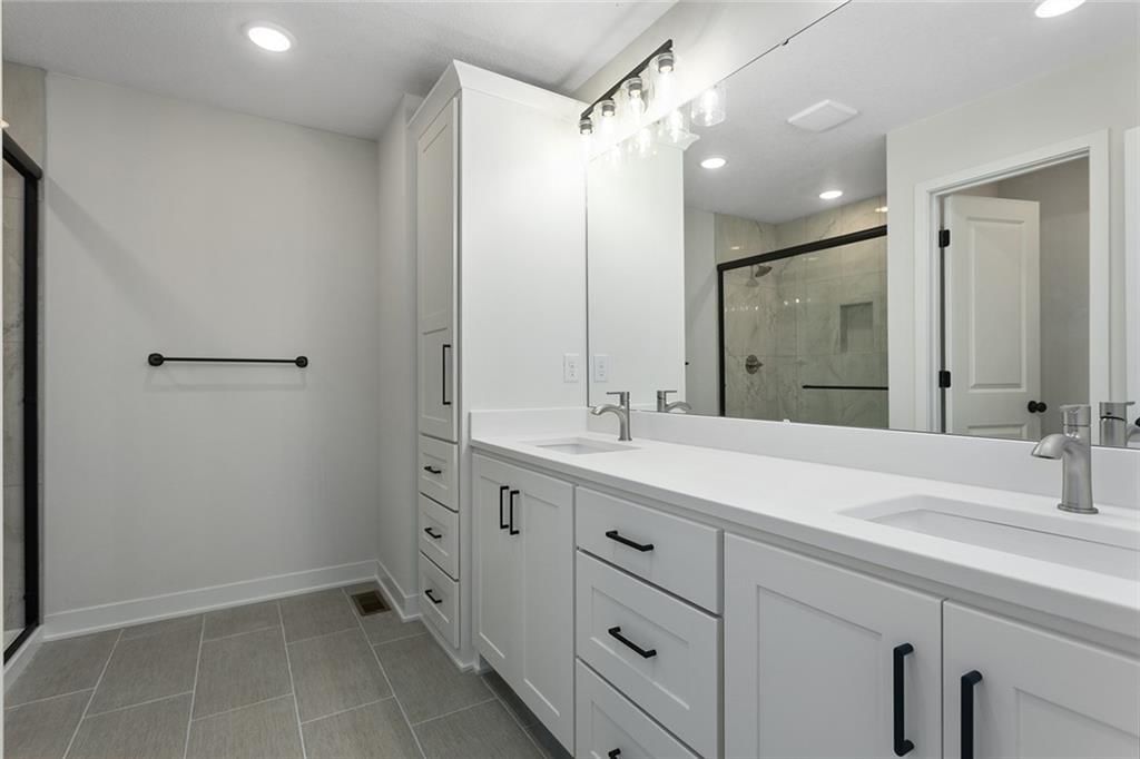 1320 N Holland Court — photo 26