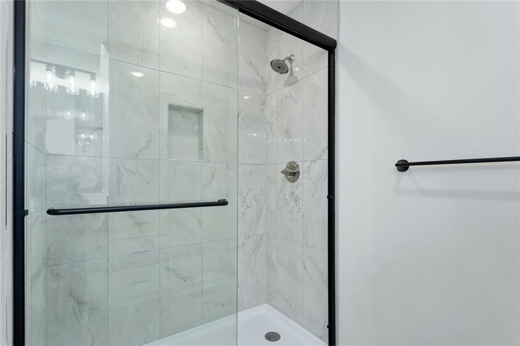 1320 N Holland Court — photo 27