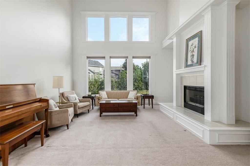 22910 W 51st Street — photo 3