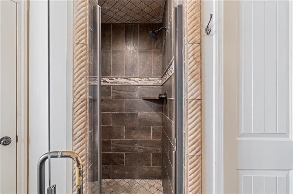 18533 Sycamore Court — photo 30