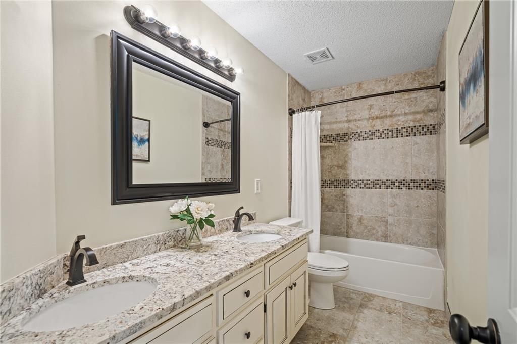 18533 Sycamore Court — photo 35