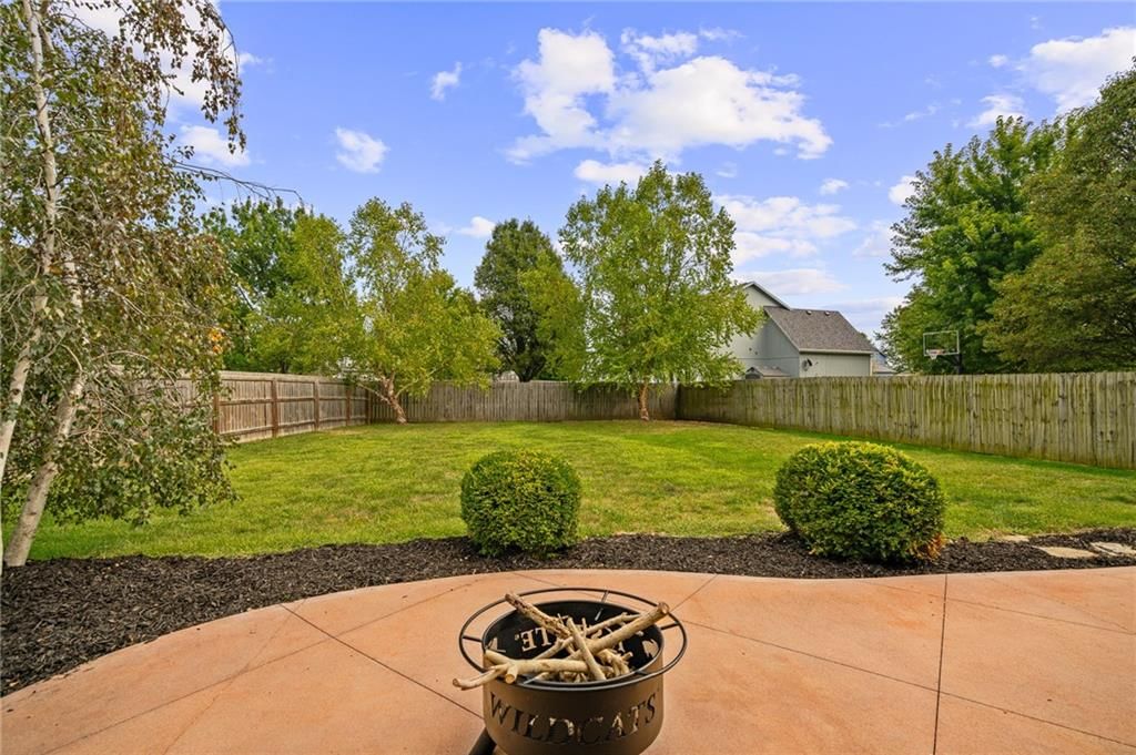 18533 Sycamore Court — photo 53