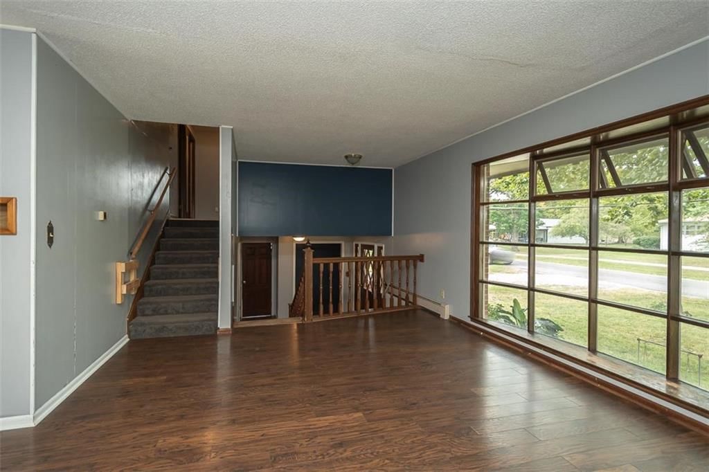 305 Maple Street — photo 14