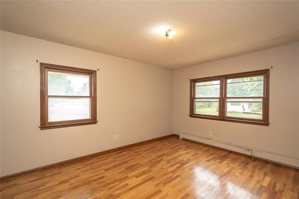 305 Maple Street — photo 21